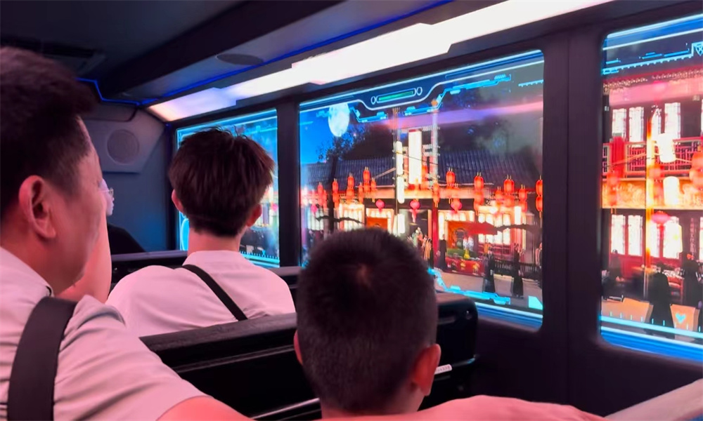 Application of OLED Transparent Screen in Bus Windows